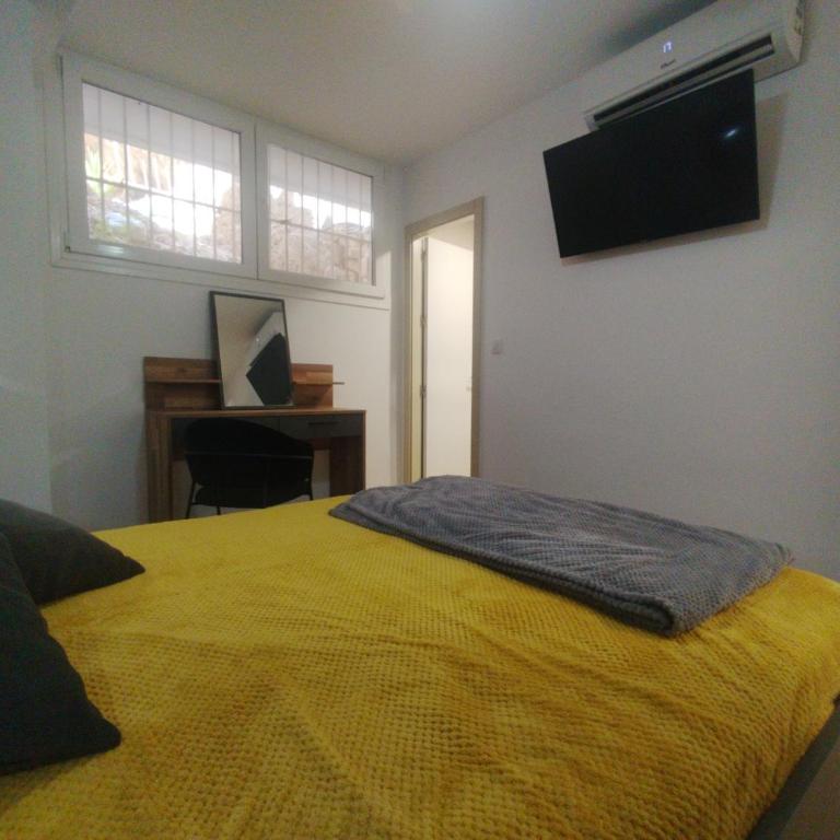 El mar - Two-Bedroom Apartment - 12