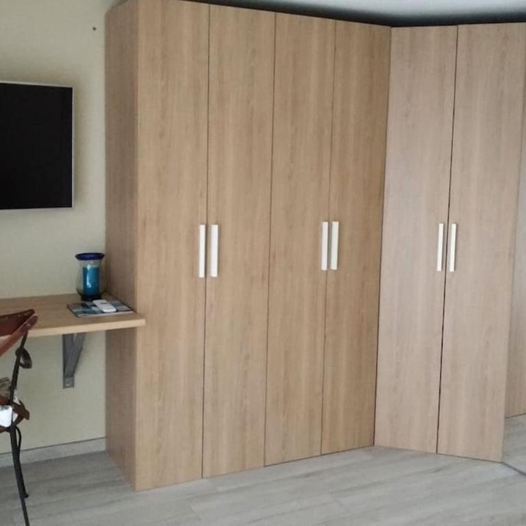 Très joli T2 indépendant 250 m2 jardin privatif - Apartamento de 1 dormitorio - 10