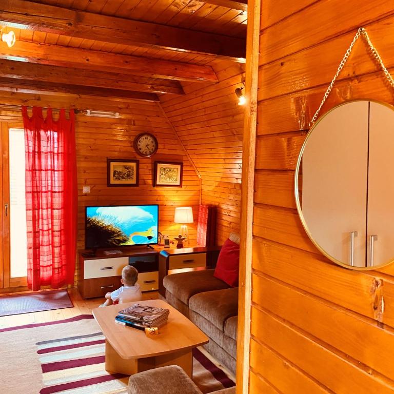 Lulu Cottage - Two-Bedroom House - 6