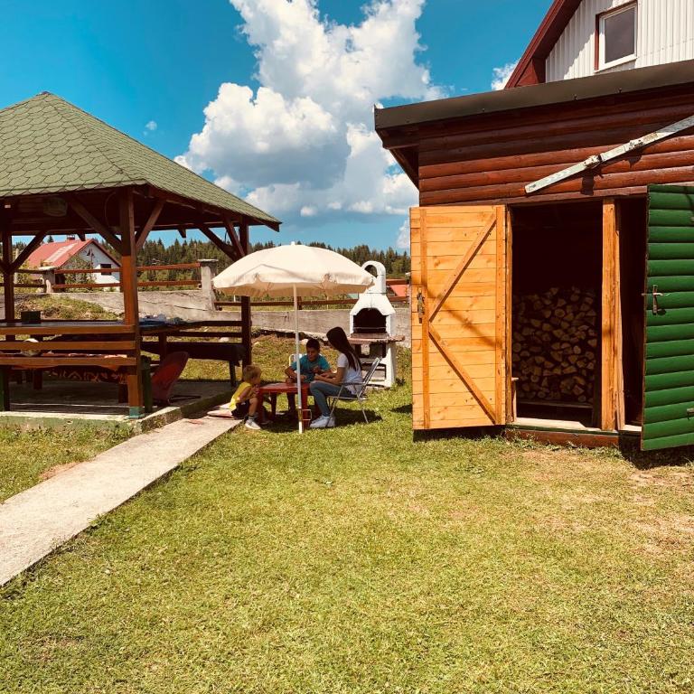 Lulu Cottage - Two-Bedroom House - 11