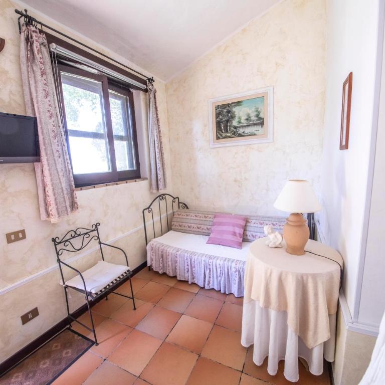 Locanda dell'Angelo - Camera Tripla con Bagno Privato - 7