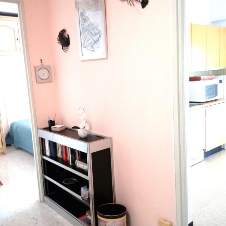 Grand 2 pièces CLIMATISE, TERRASSSE VUE MER & PROCHE FETE DU CITRON - One-Bedroom Apartment with Sea View and Balcony - 10