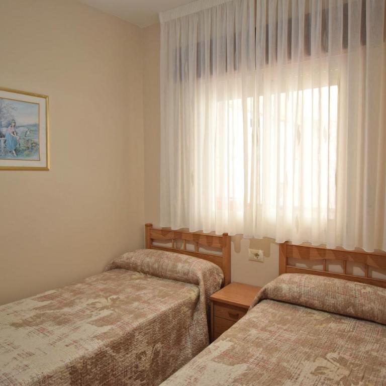 VUT Sofiamar - Apartamento con 4 dormitorios - 8