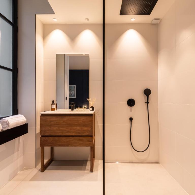 MOHOM - Bellecordière - Studio-Loft, view Bellecordière street - 2