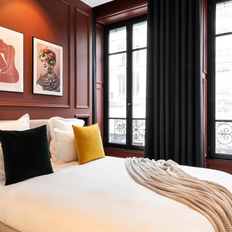 MOHOM - Bellecordière - Studio-Loft Bourgeois, Red & Bath - 15