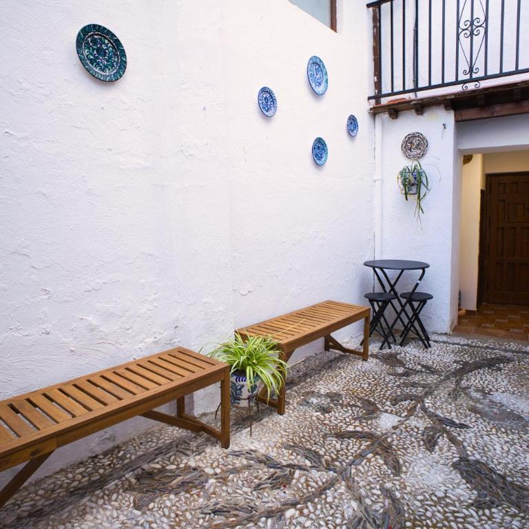 Sunny House Terraza Privada y Parking - Three-Bedroom House - 34