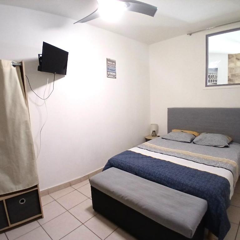 Grand T2 en plein centre avec parking gratuit - Apartment - 2