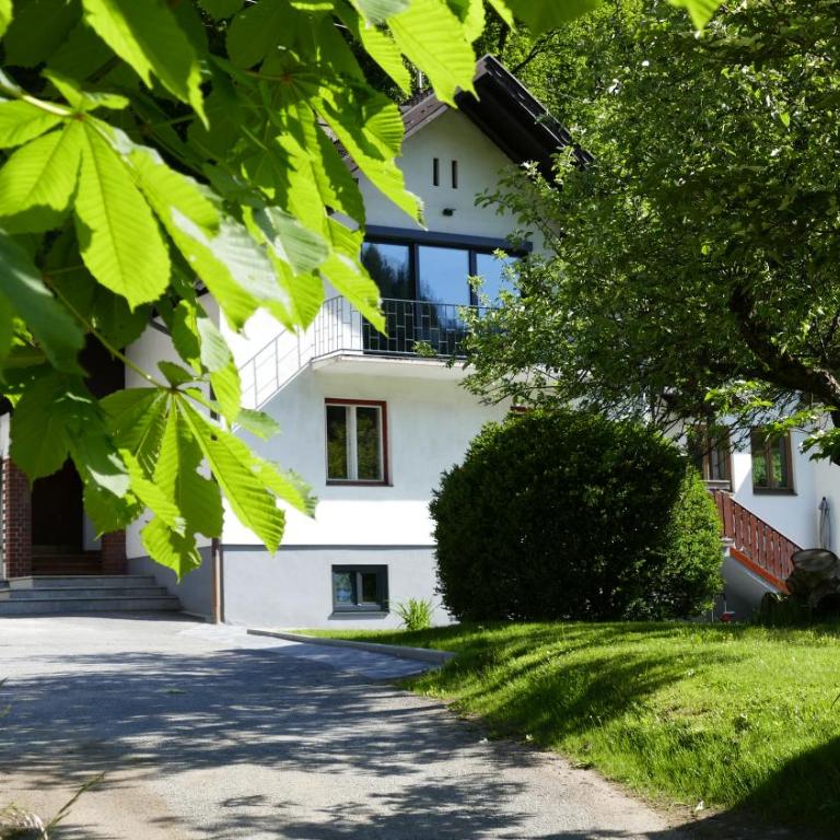 Sommerfrische in einem Landhaus der 1960er Jahre - Apartment mit 2 Schlafzimmern - 1