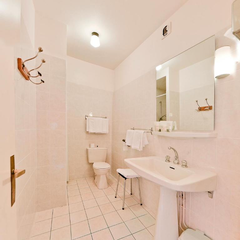 Best Western Grand Hotel de Paris & Spa - Suite Lit Queen-Size Junior avec Douche - 9