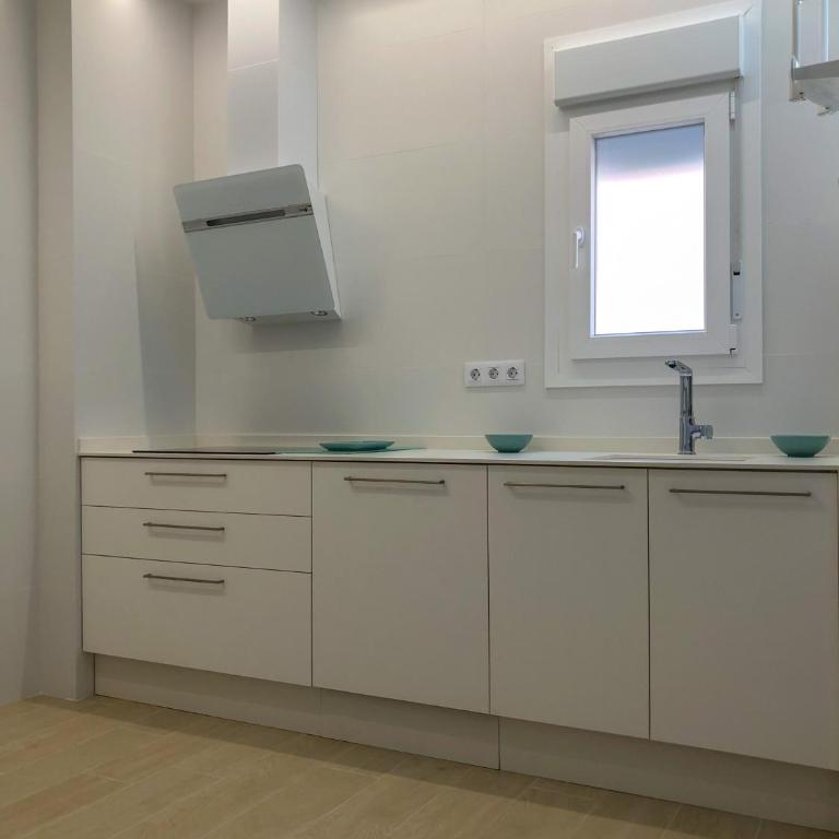CASUAL HOME VALENCIA - Apartamento de 3 dormitorios con balcón - 7