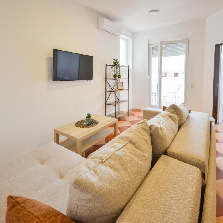 Harmonia Hills Apartments - Apartman s 1 Spavaćom Sobom, Pogledom na More i Terasom - 6