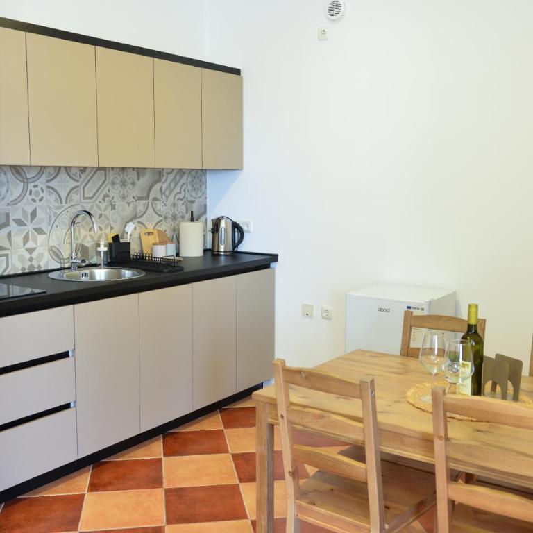 Harmonia Hills Apartments - Apartman s 1 Spavaćom Sobom, Pogledom na More i Terasom - 14