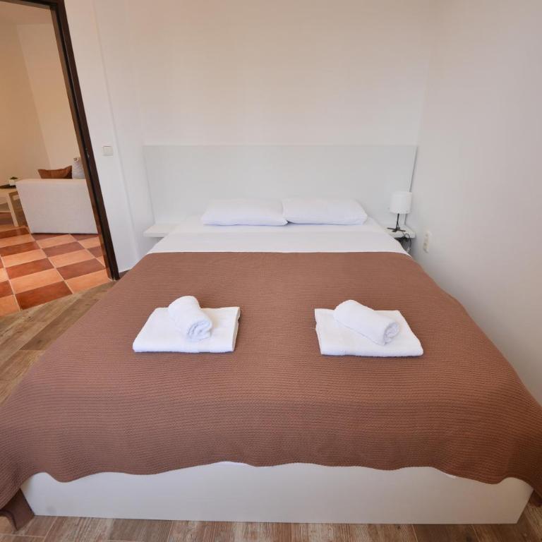 Harmonia Hills Apartments - Apartman s 1 Spavaćom Sobom, Pogledom na More i Terasom - 13