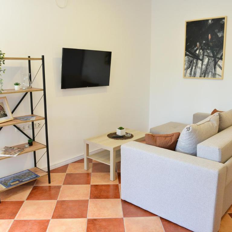 Harmonia Hills Apartments - One-Bedroom Apartment with Sea View and Terrace - 22