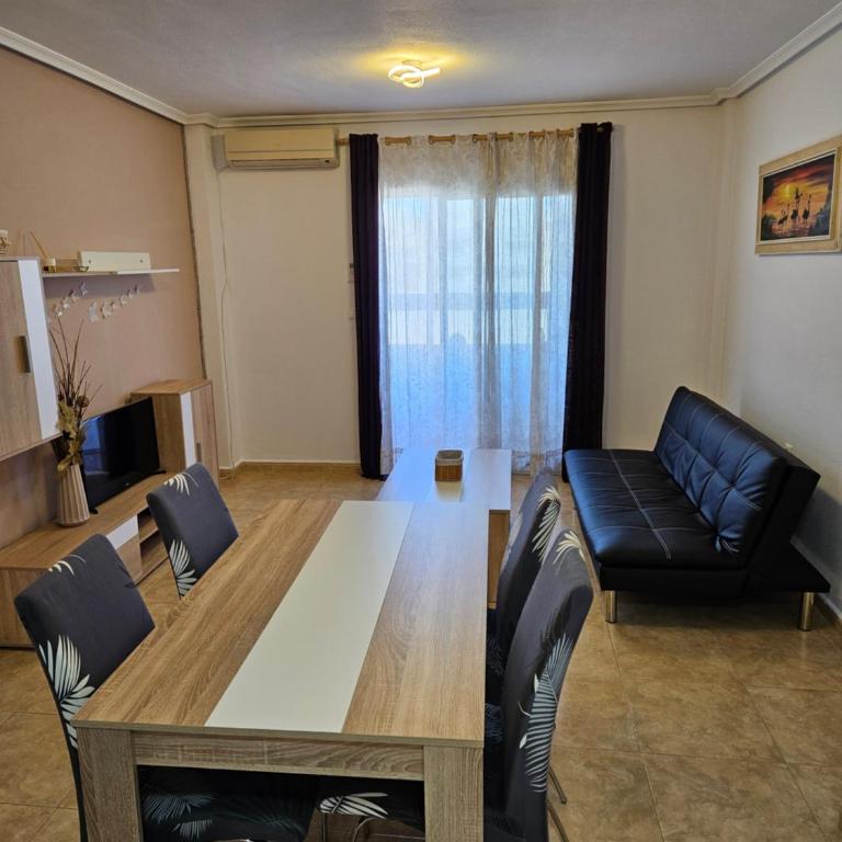 Piso MONIKA - Two-Bedroom Apartment - 4