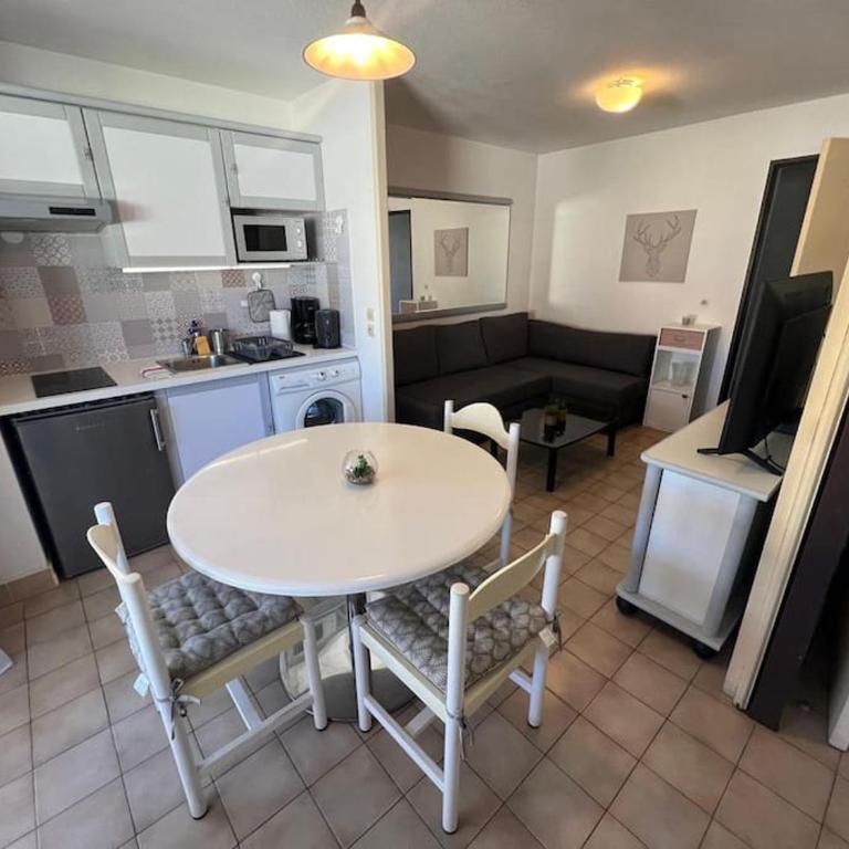 1 Bed Antibes les pins with Pool - Appartement 1 Chambre avec Balcon - 4