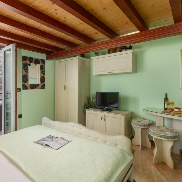 Vučković Studios - Duplex Studio with Terrace and Sea View - 7