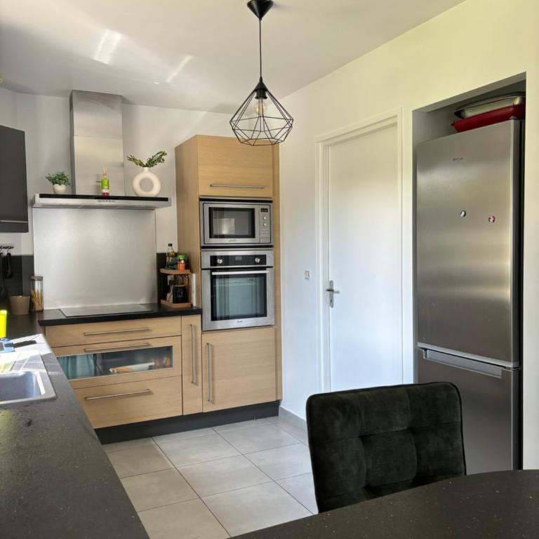 Charmante maison centre-ville Perros-Guirec Wifi - Maison 4 Chambres - 31