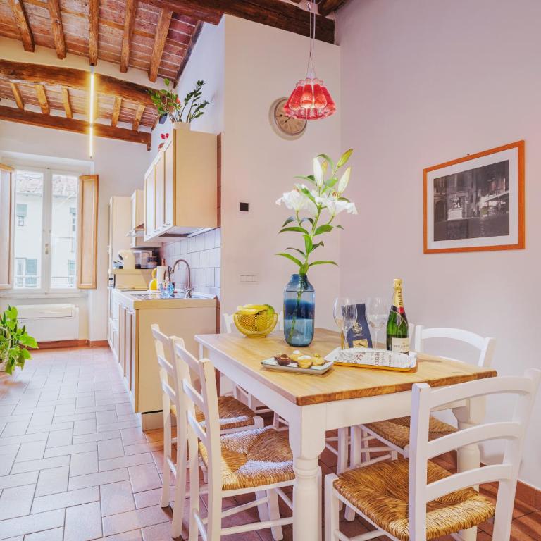 Michael's Home - Cozy apartment in the heart of Lucca - Casa Vacanze - 7