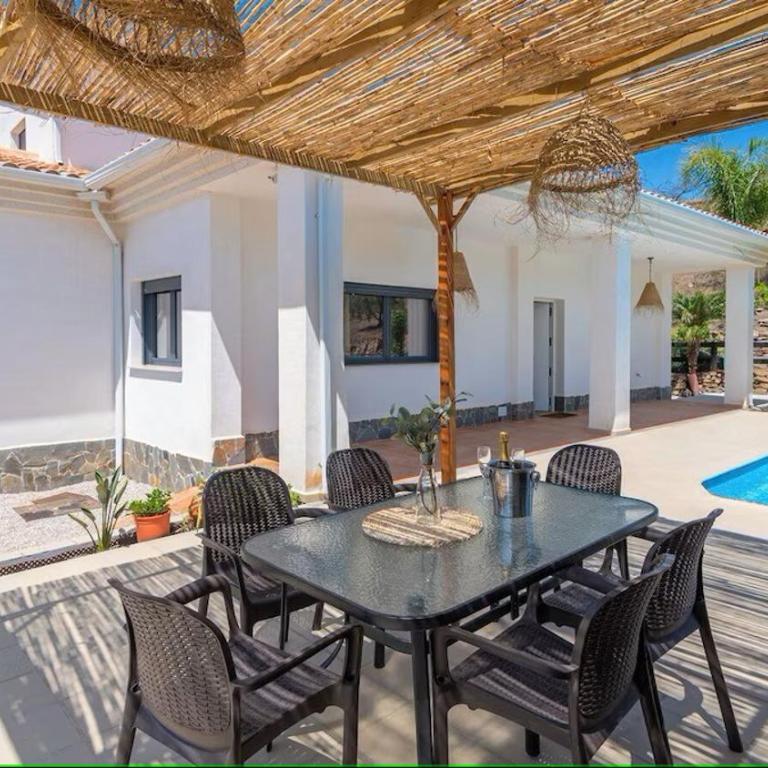 VILLA LAS VIÑAS - Villa de 3 dormitorios - 73