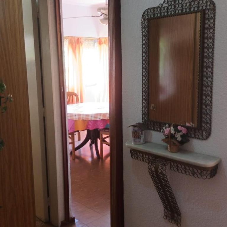 Depto 2 amb al frente Santiago del Estero y Bolivar - One-Bedroom Apartment - 2