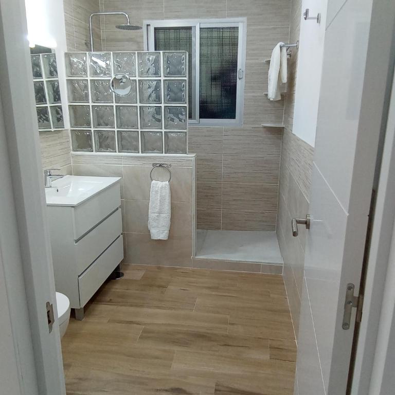 El Palomar Rooms Tarifa - Two-Bedroom Family Apartment - 20