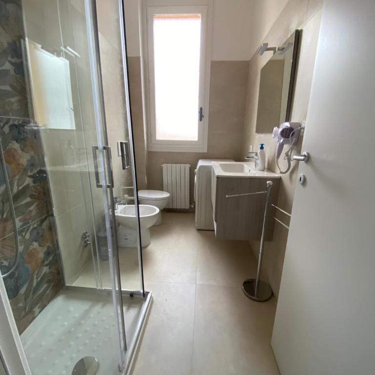 Levante Apartment - Double Room with Shared Bathroom - 3