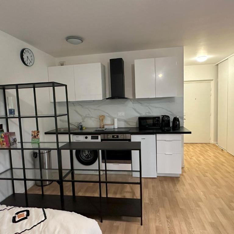 Appartement Cosy au Stade de France Proche Paris - Appartement 1 Chambre - 14