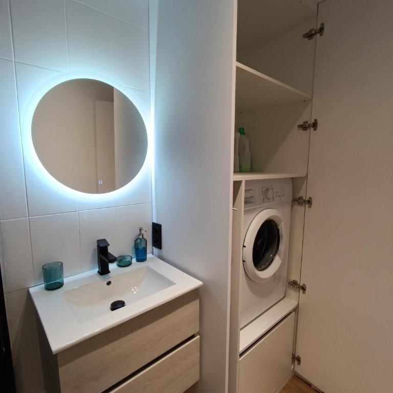 Precioso loft a 600m de la catedral - One-Bedroom Apartment - 12