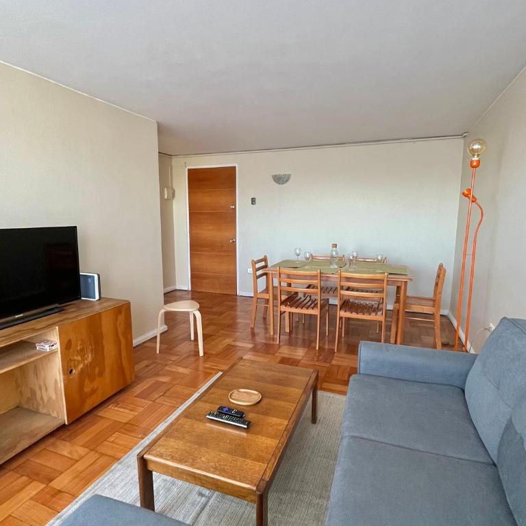 Amplio departamento en el centro - Apartamento de 3 dormitorios - 4