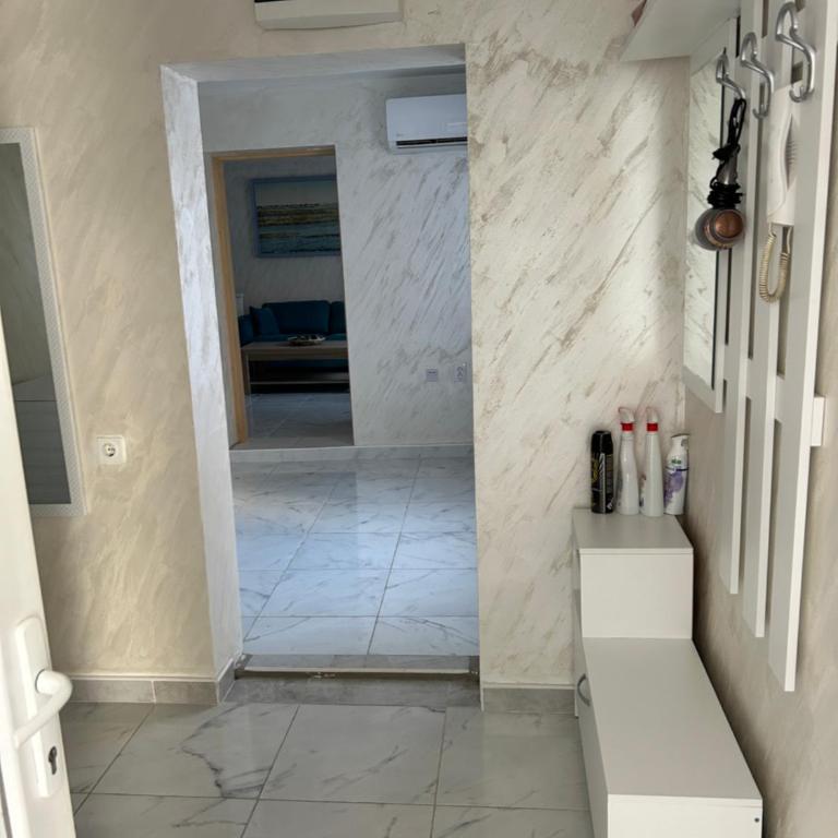 Sweet white in city - Apartman sa 1 Spavaćom Sobom - 9