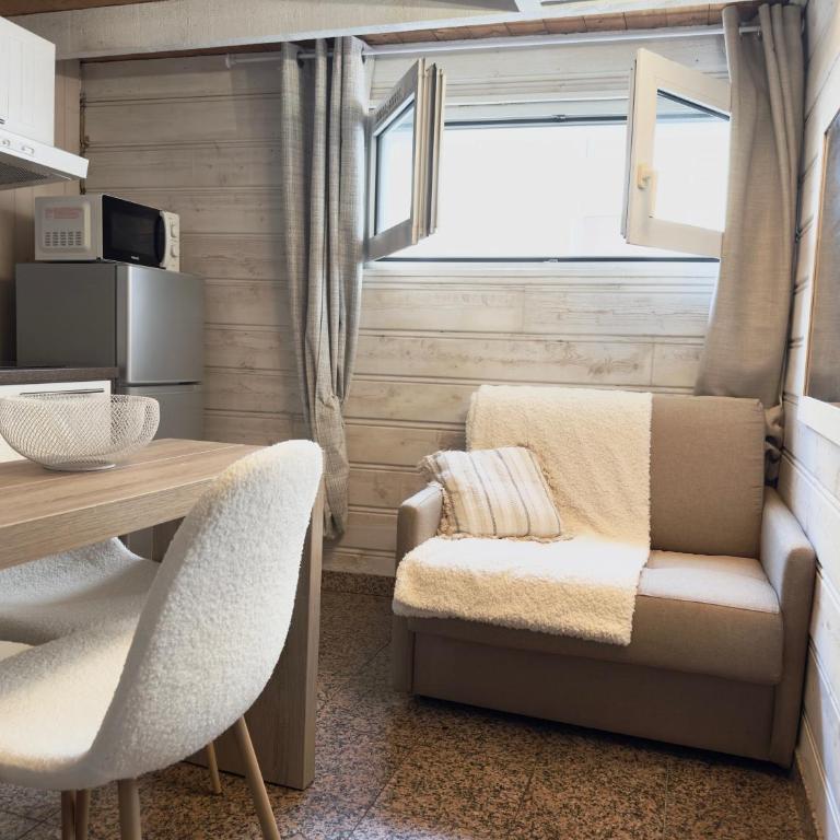 Duplex neuf à 30s des plages - One-Bedroom Apartment - 3