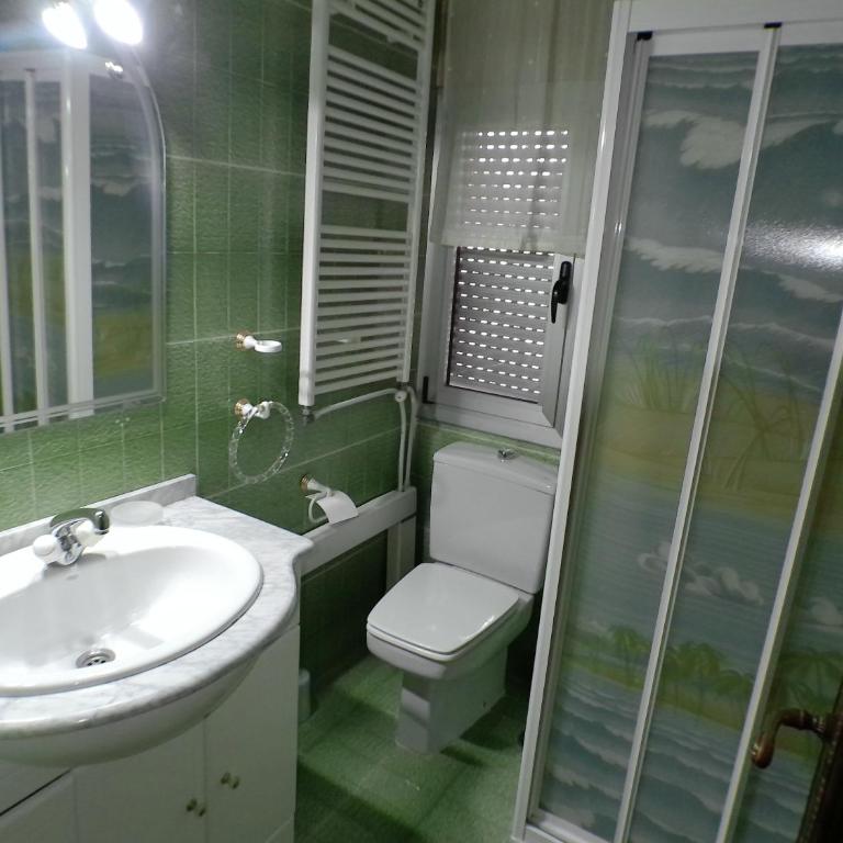 Chalet con piscina Umut Homes - Seven-Bedroom House - 13