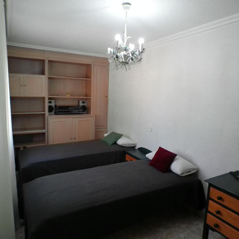 Chalet con piscina Umut Homes - Seven-Bedroom House - 18