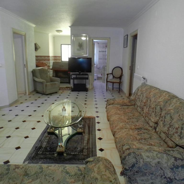 Chalet con piscina Umut Homes - Seven-Bedroom House - 4
