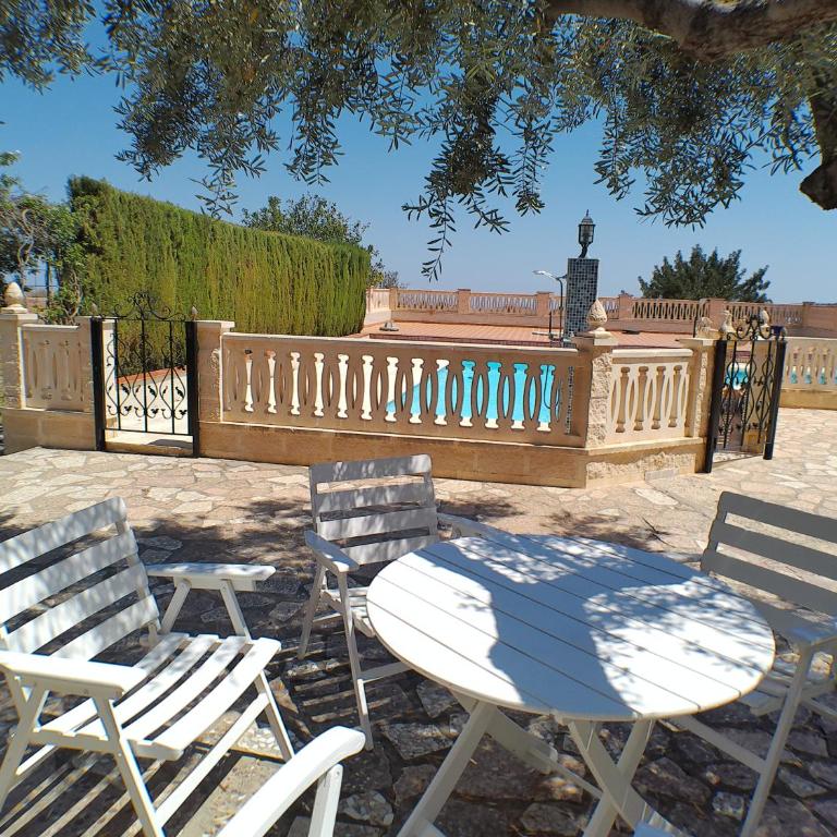 Chalet con piscina Umut Homes - Seven-Bedroom House - 42