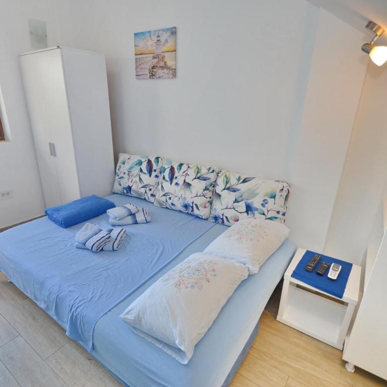 Trojanovic Apartments - Studio - 6