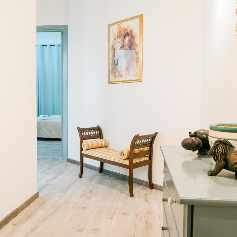 Appartamento centrale con Terrazza - Appartamento con 1 Camera da Letto - 2