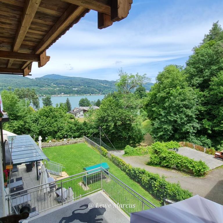 Appart-Pension Seehang - Doppel-/Zweibettzimmer mit Balkon - 1