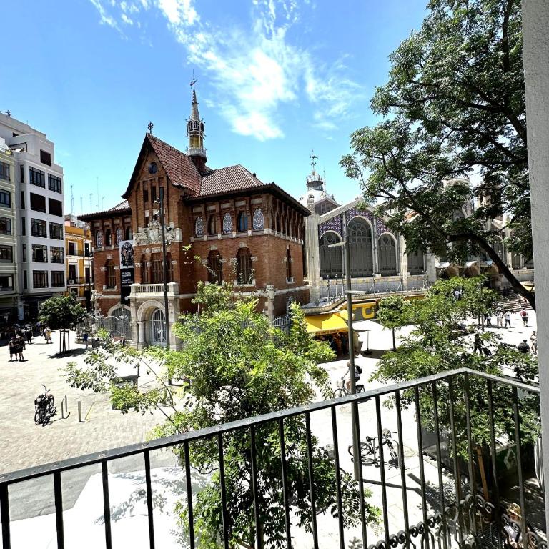 Mercado Central Suites - Two-Bedroom Apartment with Terrace - 4