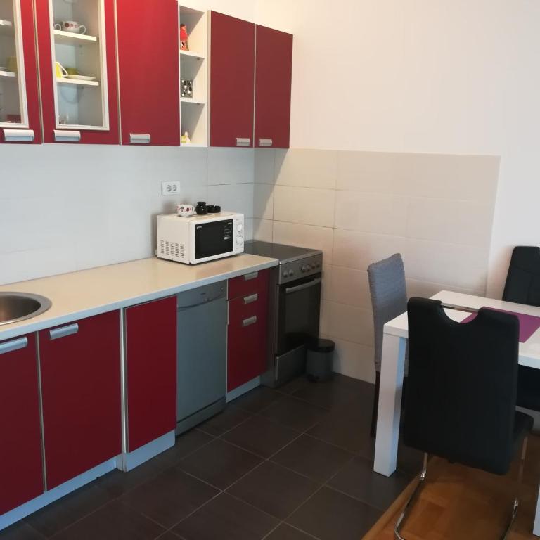 Rent a Conform Apartment - Apartman - 3
