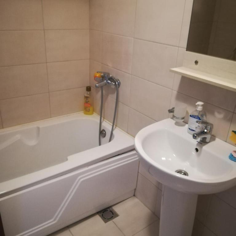 Rent a Conform Apartment - Apartman - 5