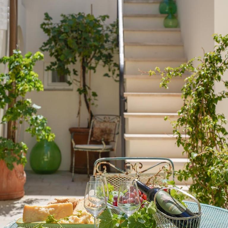 Casa della Vigna - Two-Bedroom House - 24