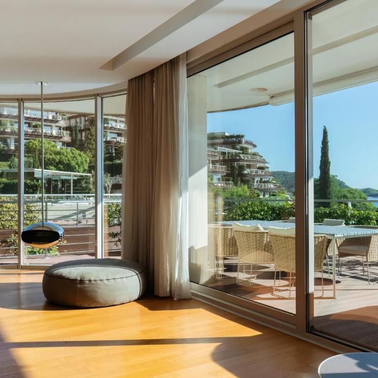 Luxury Waterfront Villa at Dukly Gardens - Vila sa 2 Spavaće Sobe - 45