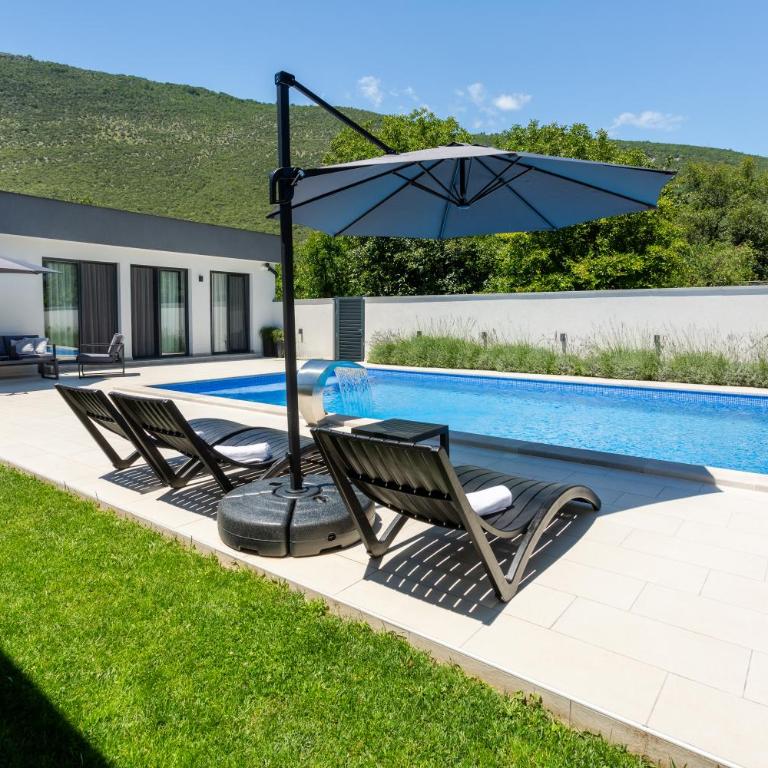 Holiday Home Noa - Two-Bedroom House - 92