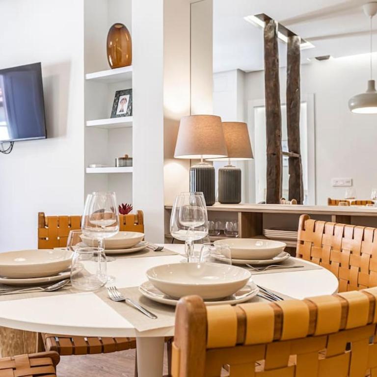 Apartamento Plaza Mayor - Two-Bedroom Apartment - 16
