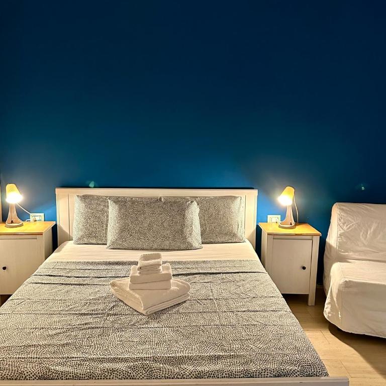 Romulea Guest House - Camera Matrimoniale con Letto Supplementare - 4