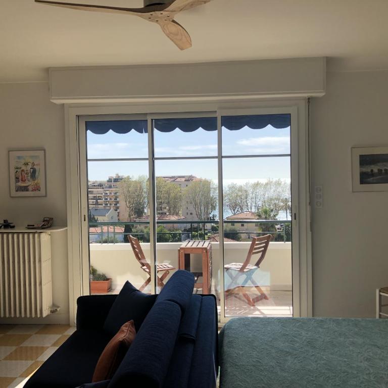 Neptune 5, top floor studio, sea view - One-Bedroom Apartment - 37