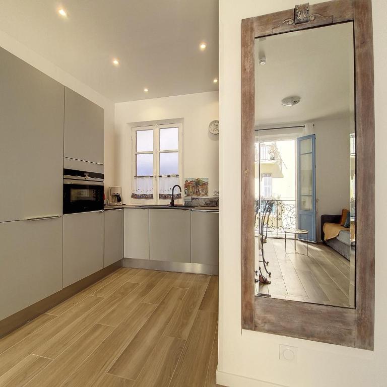 Nestor&Jeeves - BRISE DE NICE - Balcony - Central - Appartement avec Balcon - 9