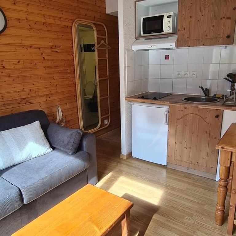 Coquet studio en pleine nature - Studio - Vue sur Montagne - 6